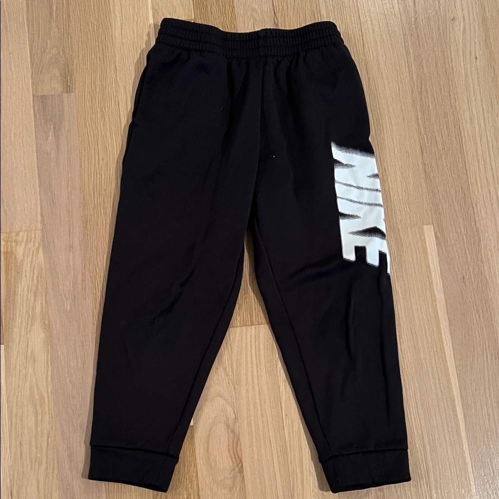 Nike Kids Black thermafit joggers